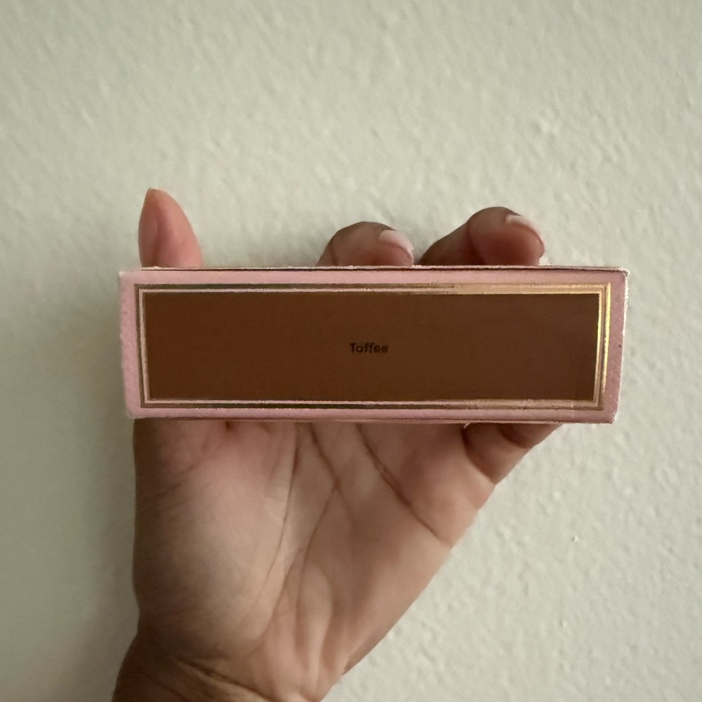 Too Faced Born This Way pressed powder toffee